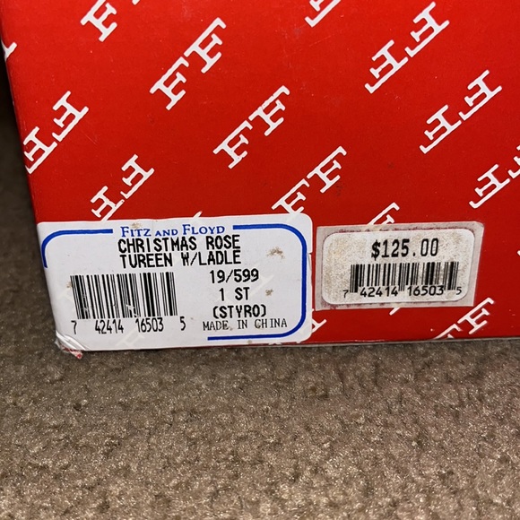 Fitz & Floyd Christmas Rose tureen NWT - Picture 12 of 12